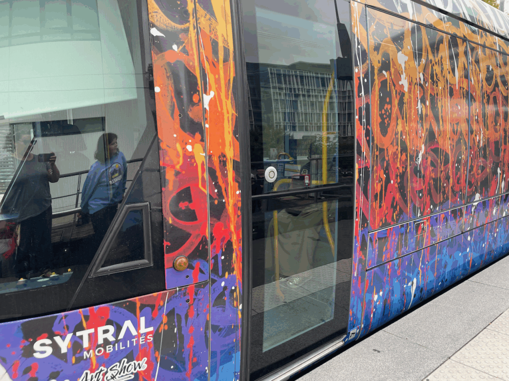 rainbow tram, closer up